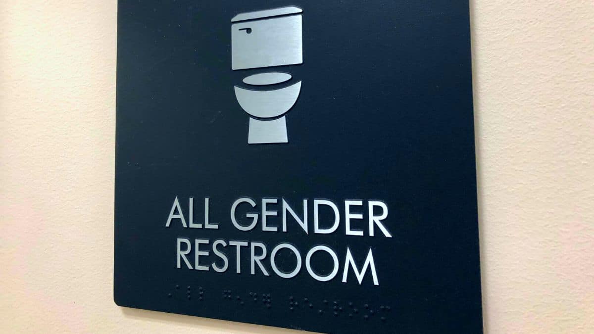 Federal Wildlife Refuges Told to Create ‘All-Gender’ Bathrooms ...