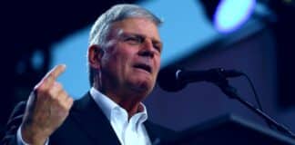 Franklin Graham’s Organization Declines State Department Grant Franklin Graham