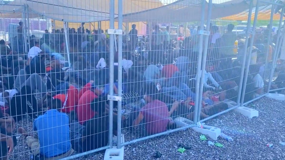 Illegal Immigrants Detained in Outdoor Pen Amid Arizona Heat American
