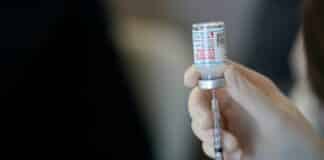 Moderna Secures mRNA Vaccine Funding vaccine