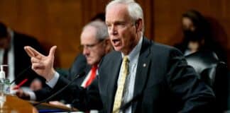 Democrats Using Shutdown to Cover Obamacare Collapse Ron Johnson