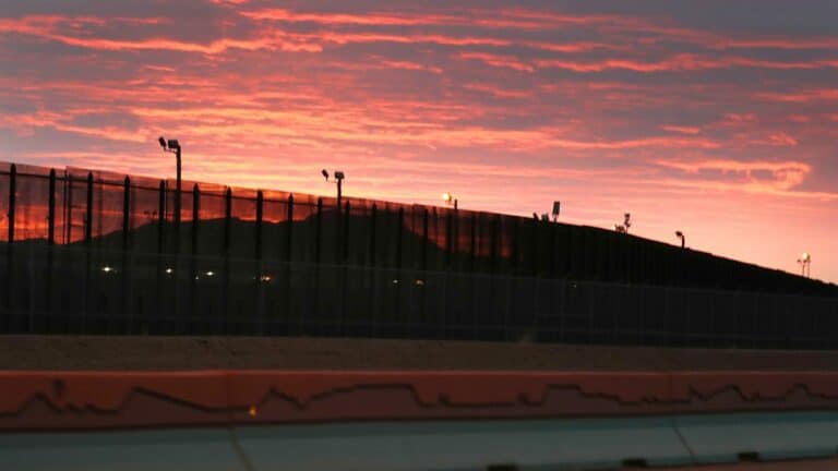 border wall