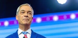 Nigel Farage Backs Trump, Ban Radical Islam Groups