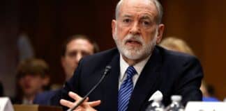Huckabee Hits Back at Settlers Seizing Land huckabee
