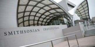 Trump’s ‘Iconic’ Portrait Now Hangs in Smithsonian Smithsonian