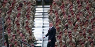 U.S. Officials Land in Ukraine to Restart Peace Talks