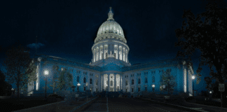 ¿Coexistir? La Deriva Sutil Hacia Una Creencia Mundial — Y Un Gobierno Mundial