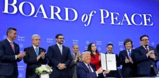 World Leaders Sign Board of Peace