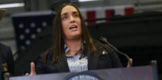 ICE Official Departs to Run for Congress