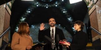 Hochul Hands NYC $1.5B Lifeline as Mamdani Faces Budget Crisis Mamdani Quran