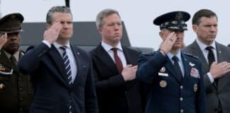 Pentagon Awards Purple Hearts Those Who Killed ISIS Attacker