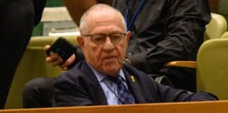 Alan Dershowitz Becomes Republican