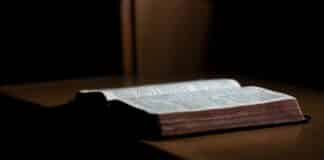 Trump Honors Bible’s Influence in America