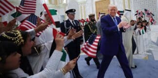 Trump Weighs Currency Swap with UAE