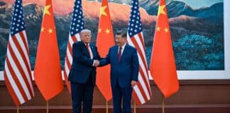 Trump Extends White House Invite to Xi After Day One of Beijing Summit