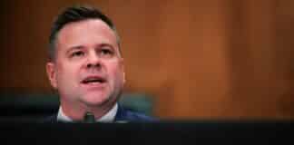 Republican Tells Trump to Dump New Spy Chief