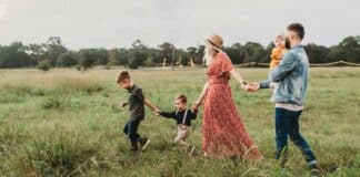 Texas City Declares Nuclear Family Month