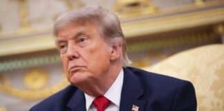 Trump Doubles Down on Greenland Talks