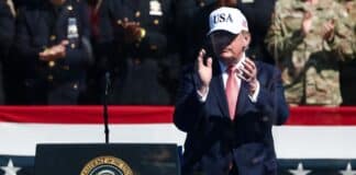 Trump Posthumously Awards Medal of Freedom to 9/11 Hero